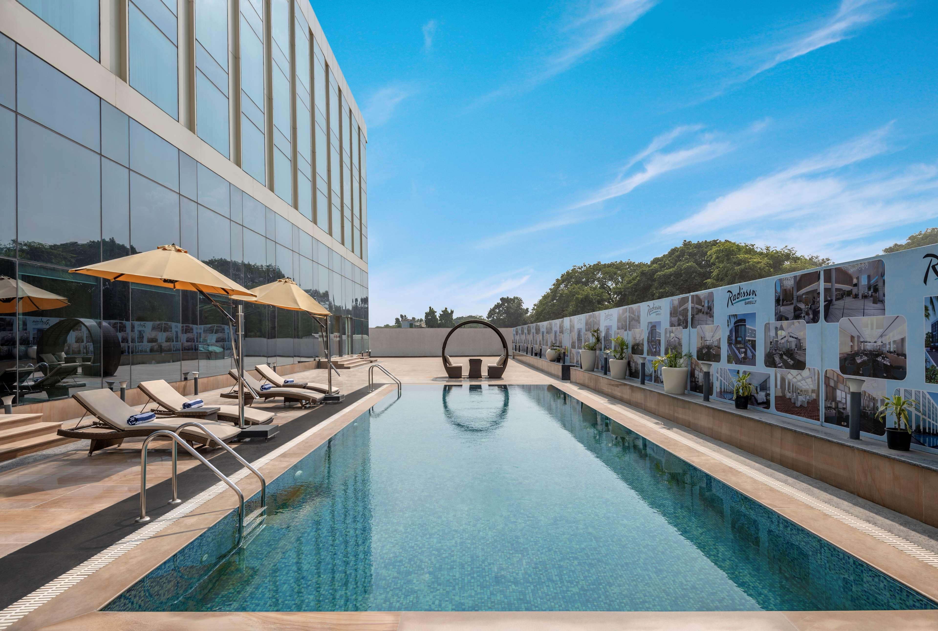 Radisson Hotel Bareilly Airport Kültér fotó